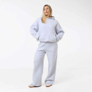 Conjunto Deportivo de Pantalones y Sudadera con Capucha para Mujer, Invierno, Oversize, Color Gris Sólido, 100% Algodón Ecológico, Largo Completo, Lavado Ácido, Estampado - Product Image 4