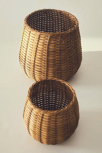 Panier de rangement ovale en rotin minimaliste, organisateur tressé simple pour la décoration moderne de la maison, les étagères et les espaces de vie, design durable - Product Image 6