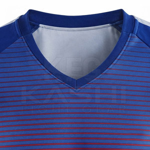 Conjunto de Camiseta y Pantalones Cortos de Fútbol Profesional, Sublimados e Impresos Personalizados, Transpirables y de Secado Rápido, Uniforme de Equipo para Entrenamiento Masculino - Product Image 5