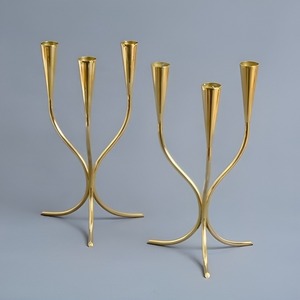 Centre de table en acier inoxydable artisanal unique et traditionnel, parfait pour la décoration de table de mariage et les intérieurs vintage - Product Image 1