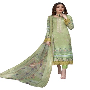 Vêtements de fête spéciaux de style pakistanais de haute qualité Salwar Kameez avec des costumes lourds brodés pakistanais et indiens Sharara - Product Image 1