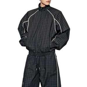 Ensemble de survêtement coupe-vent léger imprimé pour homme, 2 pièces, idéal pour l'automne, avec logo personnalisé – Fournisseur Premium - Product Image 1