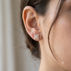 Boucles d'oreilles créoles tendance SHRAMAN DIAMOND en or jaune 10K avec diamants de laboratoire taille baguette, pour femmes et enfants, idéales pour les fiançailles - Product Image 2