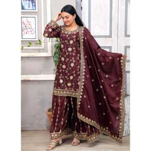 Mono de Fiesta Color Café con Bordado de Lentejuelas de Diseñador de Moda Feni, Elegante Traje Sharara Talla S para Ocasiones Especiales - Product Image 1