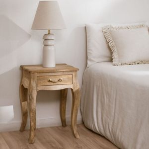 Mesita de Noche Moderna de Madera de Mango con 2 Cajones, Mesa Auxiliar Tallada para Dormitorio - Product Image 1