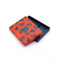 Coffret Cadeau de Voyage Élégant 2 Pièces – Boîtes Rigides en Carton avec Couvercle Amovible et Base, et Diviseurs en Papier