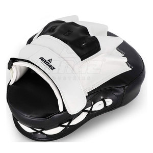 High Performance <b>Focus</b> <b>Pad</b> Offering Secure Grip Design And Premium <b>Focus</b> <b>Pad</b> For Precision Punch Training - Product Image 5