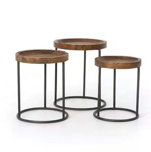 Table d'appoint en fer avec plateau en bois, au design jeune et compact, pour sublimer les appartements urbains grâce à sa fonctionnalité intelligente - Product Image 1