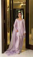 Robe de soirée élégante en satin de soie vert, longueur genou, col en V, manches longues, coupe ample, lavable