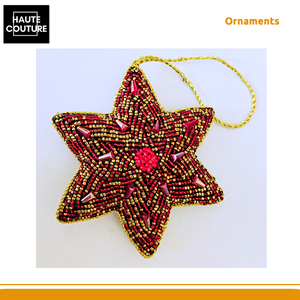 Adornos Colgantes Festivos de Primera Calidad Hechos a Mano con Cuentas Doradas en Forma de Estrella Roja - Decoración para el Hogar - Product Image 3