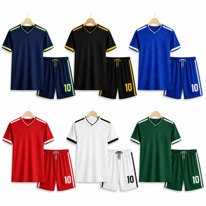 Tenue de football personnalisée pour enfants, ensemble maillot et short de football sublimé pour jeunes, fabricant OEM ODM sous marque privée - Product Image 2