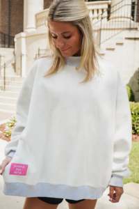Sweat-shirt court d'hiver à col montant personnalisé pour équipe universitaire, imprimé recto-verso, en molleton de coton mélangé brodé, écologique - Product Image 3