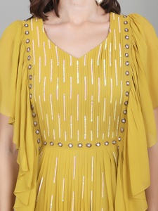 Robe de soirée pour femme, nouvelle collection, qualité supérieure, 1 pièce, avec volants, disponible au prix de gros auprès de l'exportateur - Product Image 6