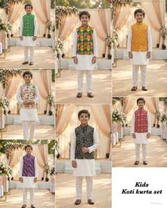 Conjunto tradicional indio de Koti, Pajama y Kurta en satén Malai con estampado digital para ocasiones festivas y bodas para hombres. - Product Image 4