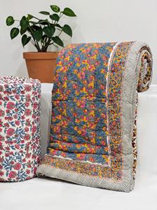 Couette Kantha de luxe faite à la main 100% coton, taille Queen, imprimé floral bleu, réversible, durable et respirante, lavable - Product Image 5