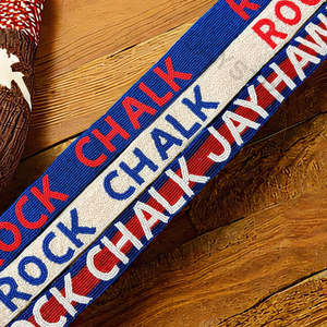 Sangle de sac/bandoulière tendance en verre perlé, broderie manuelle de lettres, couleur et forme personnalisables, design de luxe - Product Image 1