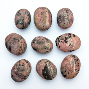 Piedra de Rodocrosita Natural Pulida de 45-60 mm, Piedra de Rodocrosita para Palm Stone, Piedra Preciosa al por Mayor para Tiendas de Cristales - Product Image 1