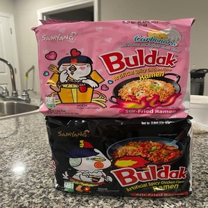 Ramen Picante Coreano Samyang Buldak con Sabor a Pollo Picante y Deliciosos Condimentos, Ideal para Mercados Minoristas y Restaurantes - Product Image 1
