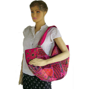 Bolsos Banjara Modernos, Glamurosos y Espaciosos para Mujer, Bolsos de Mano Étnicos Bordados de Estilo Bohemio para Viajes y Compras - Product Image 3