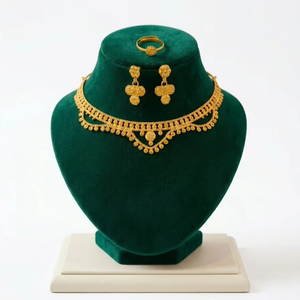 Naykk Creations - Juego de Joyería de 4 Piezas para Mujer, Hecho a Mano, Chapado en Oro de 24K, Cobre y Latón, de Alta Calidad, Regalo Elegante para Fiesta de Compromiso - Product Image 1