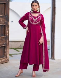 KV Women's Traditional <b>Silk</b> Salwar Kameez Party Wear Wrinkle Free Reversible <b>Kurta</b> Pant Dupatta Set - Product Image 1