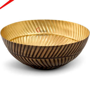 ชามใส่ผลไม้หรูหราทรงกลมปี 2026 ทำจากโลหะขัดเงาสีเงิน พร้อมฐานตกแต่งสีทอง สำหรับใส่ถั่ว ใช้ตกแต่งบ้าน - Product Image 4