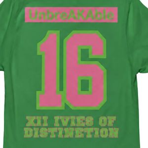T-shirt vert personnalisé style grec à manches courtes et col rond, imprimé graphique, haut décontracté de sport pour femme, numéro 16, design avant et arrière - Product Image 3