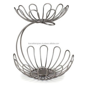 Vente chaude Léger Finition Dorée Panier En Métal Grand Stockage Portable Décoration De Table Panier En Métal Personnalisé Pièce Maîtresse - Product Image 2