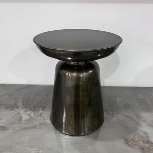 Mesa Auxiliar Redonda de Metal de Estilo Industrial Moderno, Mesa Lateral de Hierro con Acabado Antiguo para Sala de Estar y Dormitorio, Taburete y Mesa Auxiliar 2 en 1 - Product Image 5
