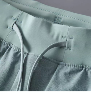 Shorts Bermuda Homme Vert Clair Uni à Cordon de Serrage Taille Haute Séchage Rapide Décontracté en Tricot Spandex Polyester - Product Image 4