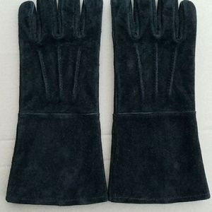ถุงมือหนังกลับคุณภาพสูง ทนความร้อน สำหรับงานเชื่อมและงานอุตสาหกรรม - Product Image 1