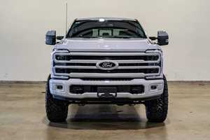 พร้อมส่งมอบ รถฟอร์ด F-250 ซูเปอร์ดิวตี้ รุ่นแพลตตินั่ม ปี 2025 ตัวเลือกครบครัน เอกสารครบถ้วน รถมือสอง - Product Image 6