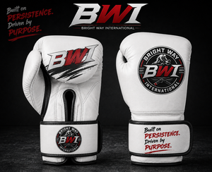 Gants de boxe BWI en cuir blanc et noir avec fermeture Velcro, sangle de poignet réglable, équipement d'arts martiaux unisexe pour adultes - Product Image 1