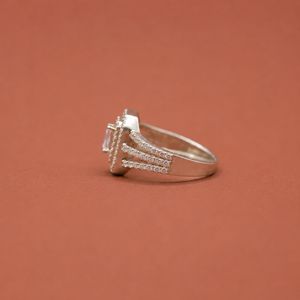 <b>Emerald</b> Cluster Halo Engagement <b>Ring</b> In S925 <b>Silver</b> - Product Image 4