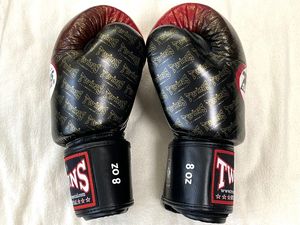 Gants de boxe en cuir respirant avancés pour entraînement intensif, protection supérieure des mains et des poignets, idéaux pour le kickboxing - Product Image 4