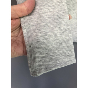 Sudadera con capucha y etiqueta personalizada para hombre, ropa para parte superior masculina, sin cuerdas, de peso pesado, color negro y blanco - Product Image 4
