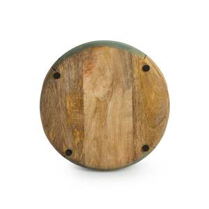 Bandeja de Madera para Servir Aperitivos con Diseño de Juego de Pájaros, Madera de Mango Pintada a Mano Multicolor, Plato Decorativo para Catering Disponible para la Venta - Product Image 6