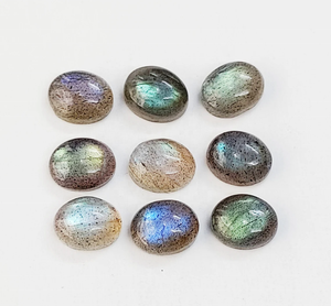 Cabochon de labradorite naturelle 10*8 mm ovale, pierre précieuse chatoyante de qualité supérieure pour la fabrication de bijoux à prix de gros - Product Image 1