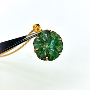 Colgante de flor de ágata musgosa AAA, collar de cristal con flor para mujer, colgante de ágata musgosa tallado a mano, fabricación de joyas - Product Image 1