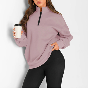 Sweat-shirt personnalisé à demi-zip pour femme, en molleton de haute qualité, respirant, avec fermeture éclair quart de tour, idéal pour les tenues décontractées. - Product Image 1