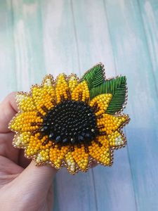 Beads Pearls and <b>Sequins</b> for Elegant Accessories Vintage Inspired Hand Embroidered Beaded Brooch with Luxurious Detailing for Wo - Product Image 1