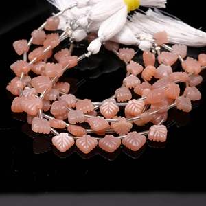 Cuentas de piedra lunar de melocotón AAA en forma de hoja, cuentas de piedra lunar talladas a mano para la fabricación de joyas, 10-11 mm, por fabricante indio, al por mayor. - Product Image 3