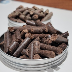 Granulés de coques de noix de cajou : Combustible biomasse pour une production d'énergie industrielle et de puissance à coût réduit - Product Image 1