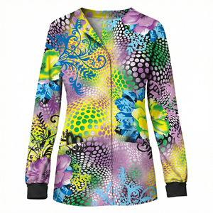 เสื้อสครับพิมพ์ลายดอกไม้สั่งทำจำนวนมาก แขนยาว ติดกระดุมหน้า มีกระเป๋าปะ ผู้ผลิตเสื้อสครับแบบ OEM - Product Image 2