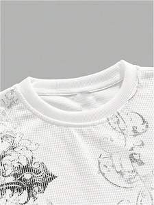 Sudadera gótica con estampado gráfico para hombre, cuello redondo, tejido gofrado, unisex. - Product Image 3