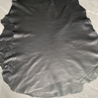 Cuir de mouton véritable noir sur mesure pour vêtements, vestes et sacs