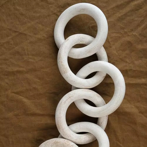 Eslabones de cadena de resina rojos y verdes hechos a mano para decoración del hogar, adorno para árbol de Navidad, guirnalda festiva, conjunto de decoración interior DIY - Product Image 1