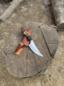 Cuchillo Profesional Hecho a Mano de Acero de Damasco con Gancho para Deshuesar y Pielar, Mango de Cuerno, para Caza y Camping al Aire Libre, Venta al por Mayor OEM ODM - Product Image 3
