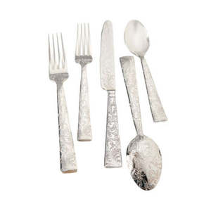 Ensemble de couverts en acier inoxydable de style classique pour les dîners en famille, les événements formels et la mise en place de tables pour occasions spéciales - Product Image 1