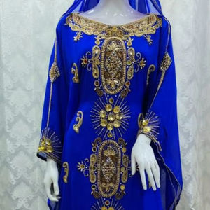 ชุดคาฟตันโมร็อกโกสีน้ำเงินสง่างามปักลายด้วยมือ; ชุดจาลาบียะประดับลูกปัดทองแบบดั้งเดิมพร้อมผ้าคลุมสำหรับงานแต่งงานและงานพิธีการ - Product Image 1